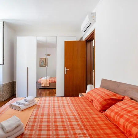 Principe Michelangelo 35 Apartament